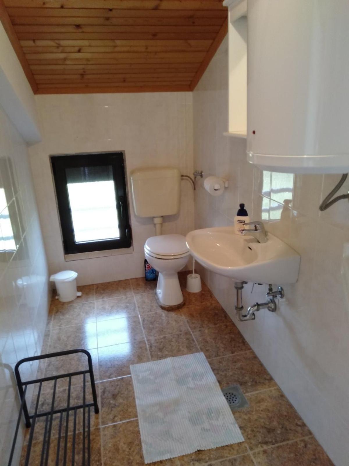 Little Heaven On Earth - Apartmani Martina Vlasici Luaran gambar